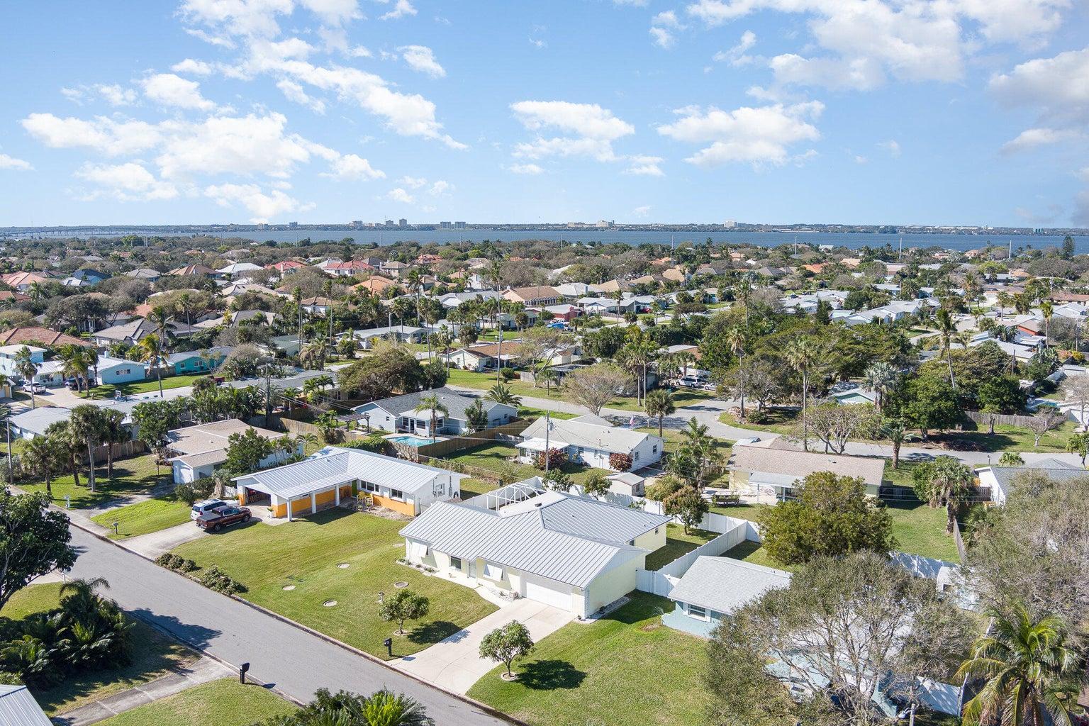 2035 Sea Avenue, Indialantic, FL, 32903