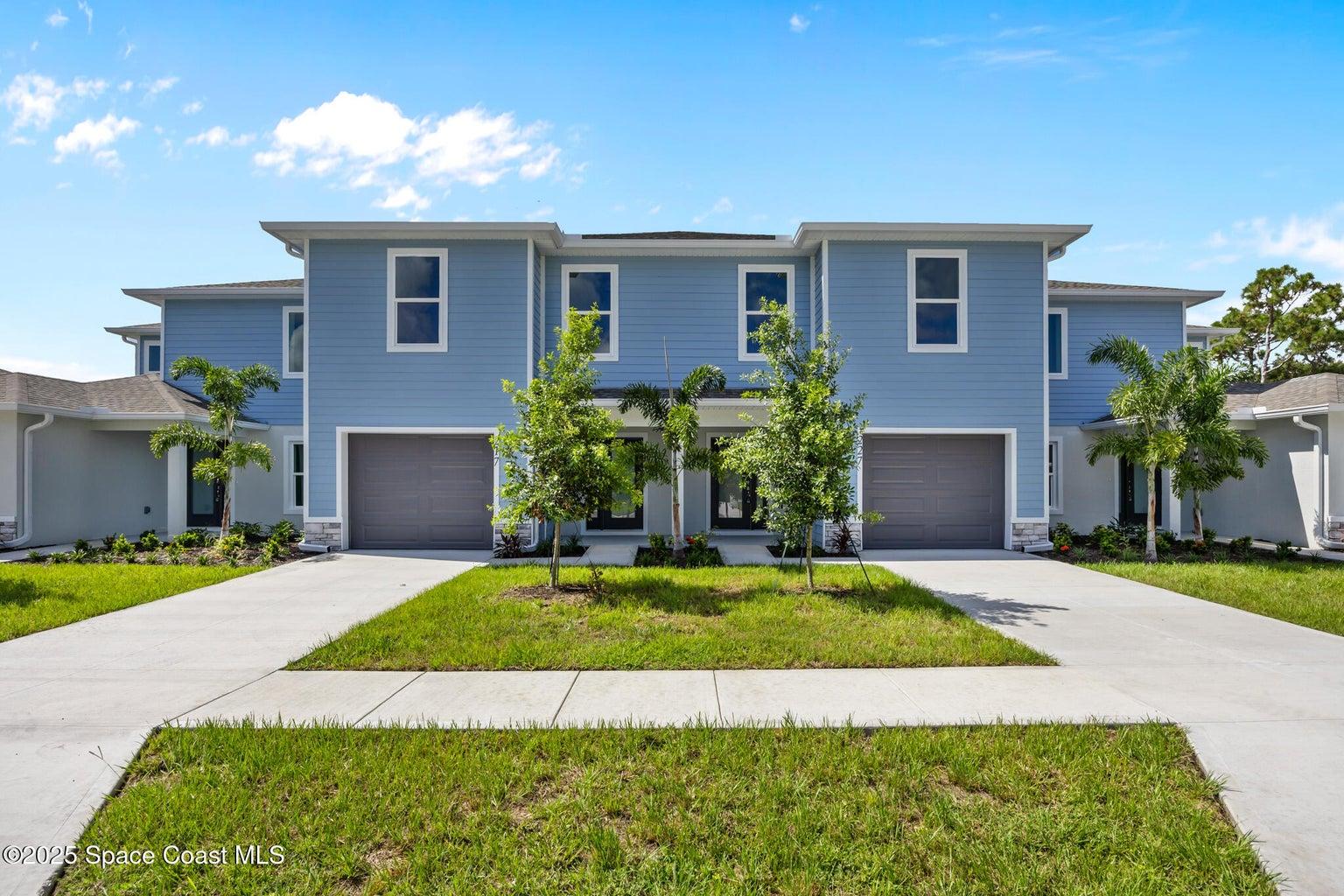 207-237 Hidden Woods Place, Melbourne, FL, 32901