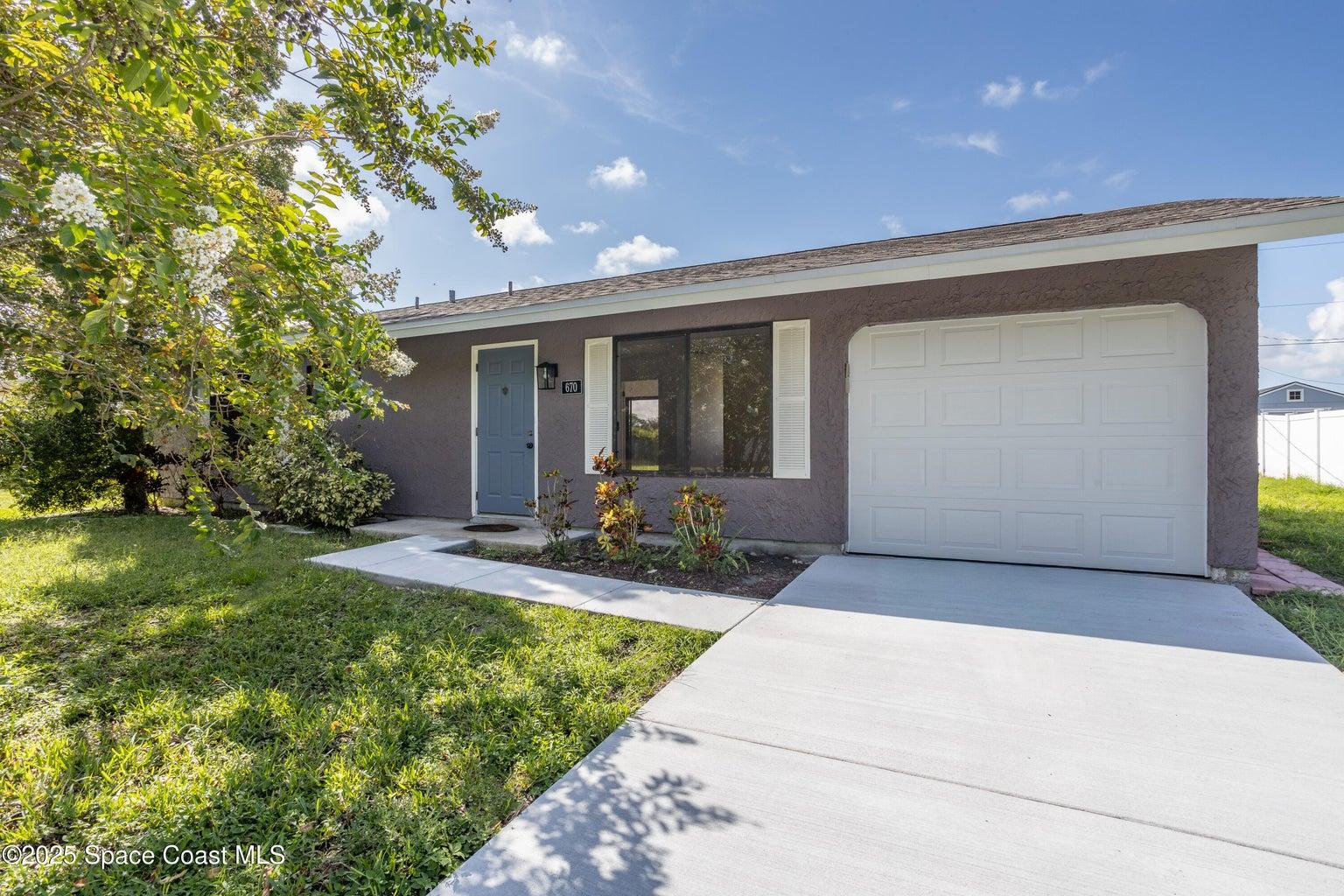 670 Altona Street NW, Palm Bay, FL, 32907