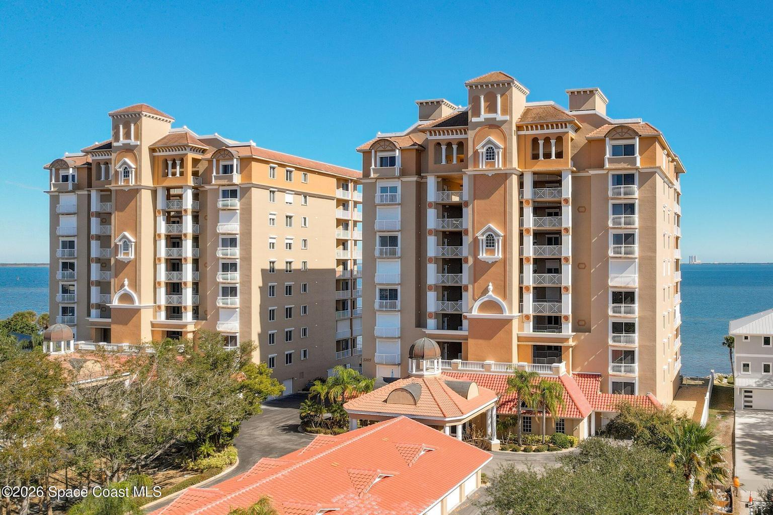 Somerset Riverfront Condo