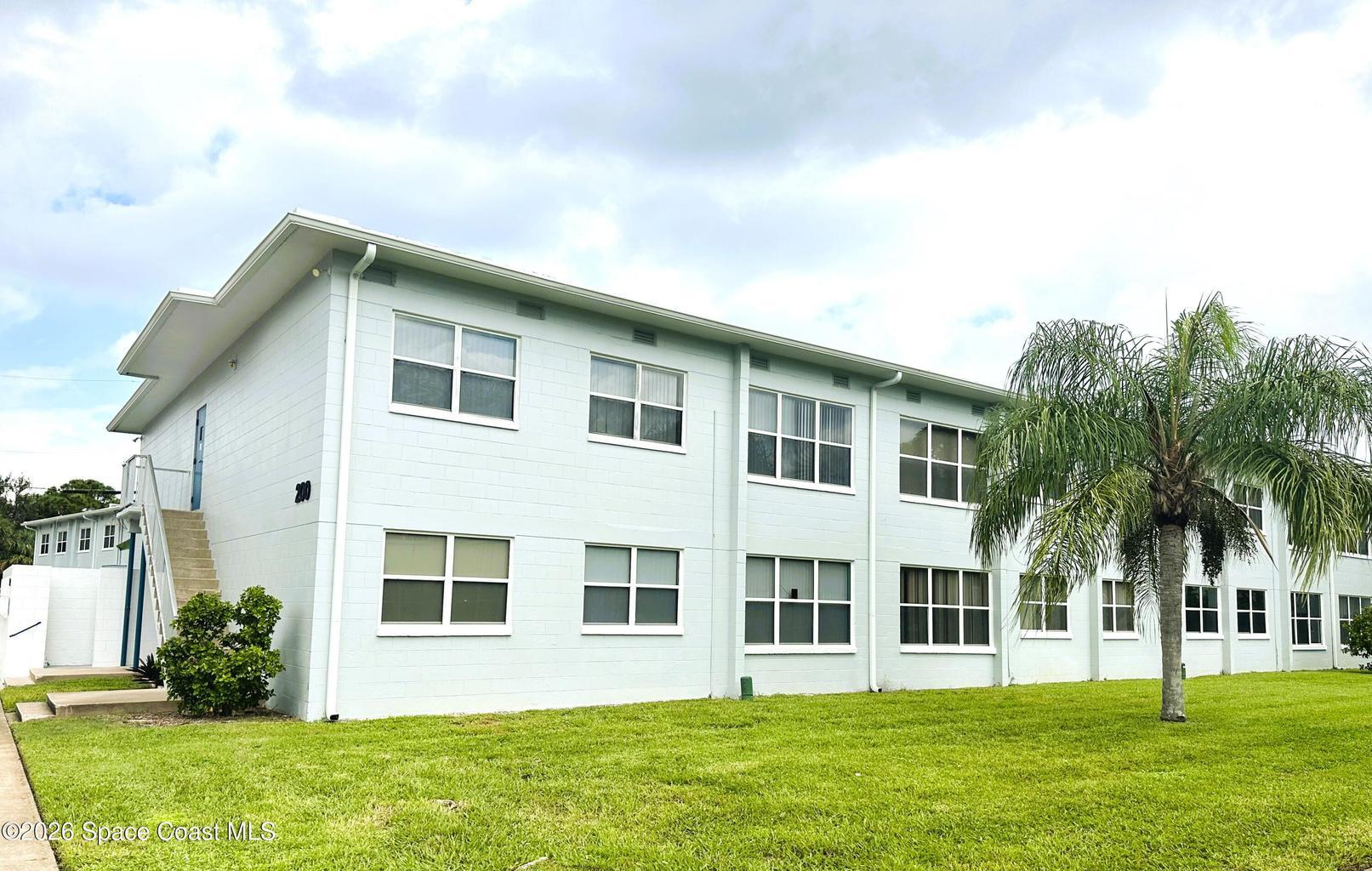 1st Floor 3 Bed 2 Bath