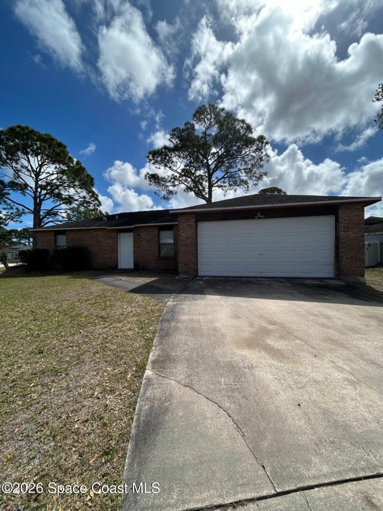 1395 Cox Avenue NW, Palm Bay, FL, 32907