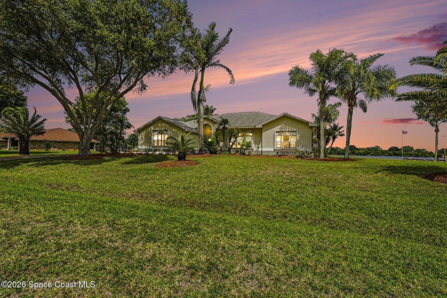 345 Lake View Lane, Palm Bay, FL, 32909