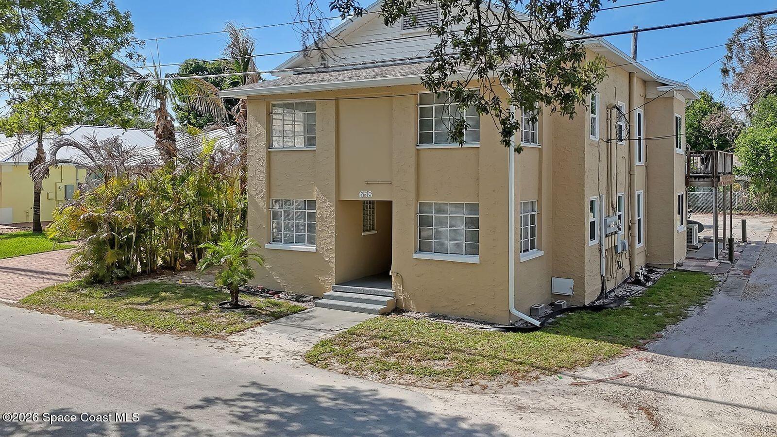 4-Plex