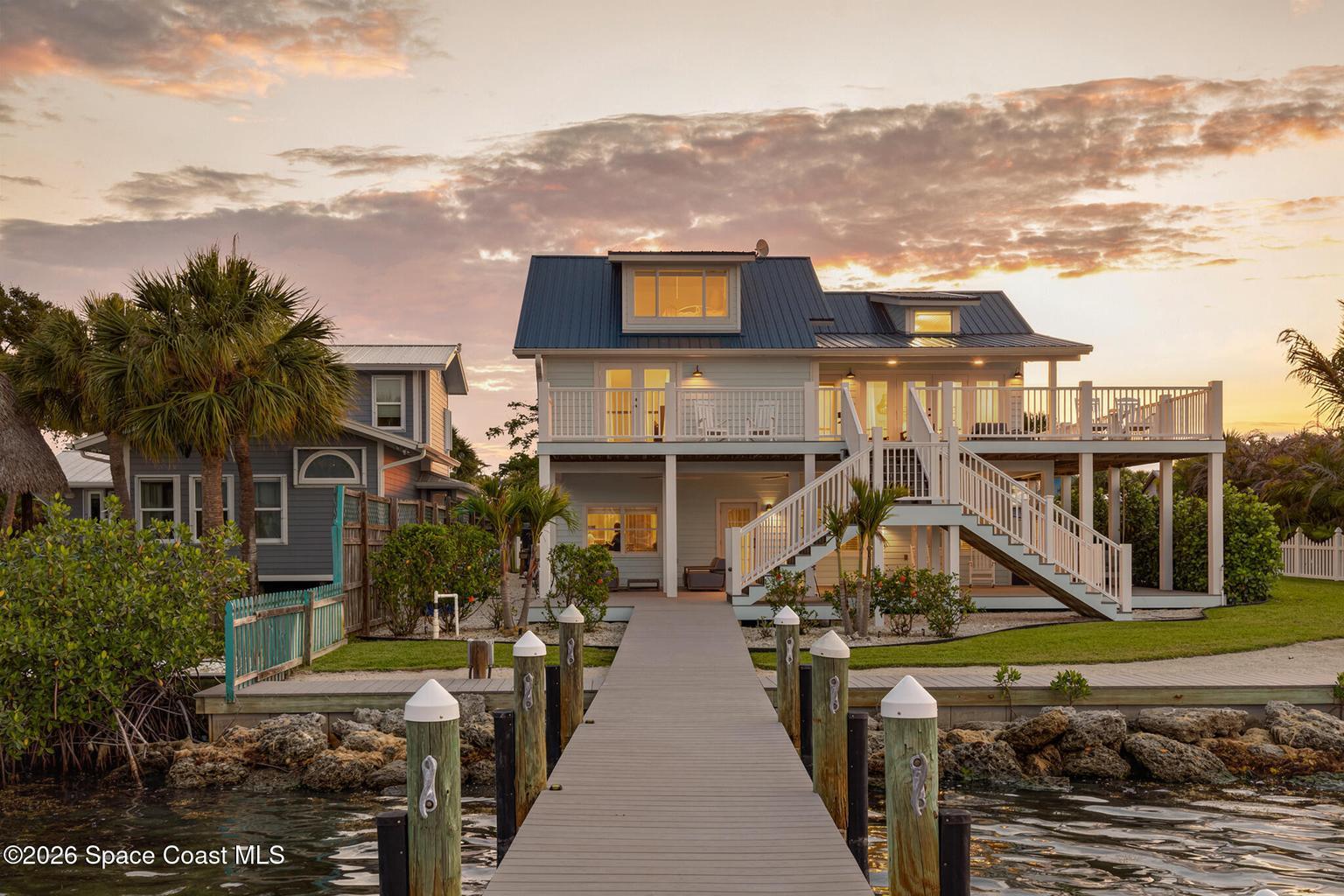 17 Vip Island A, Grant, FL, 32949