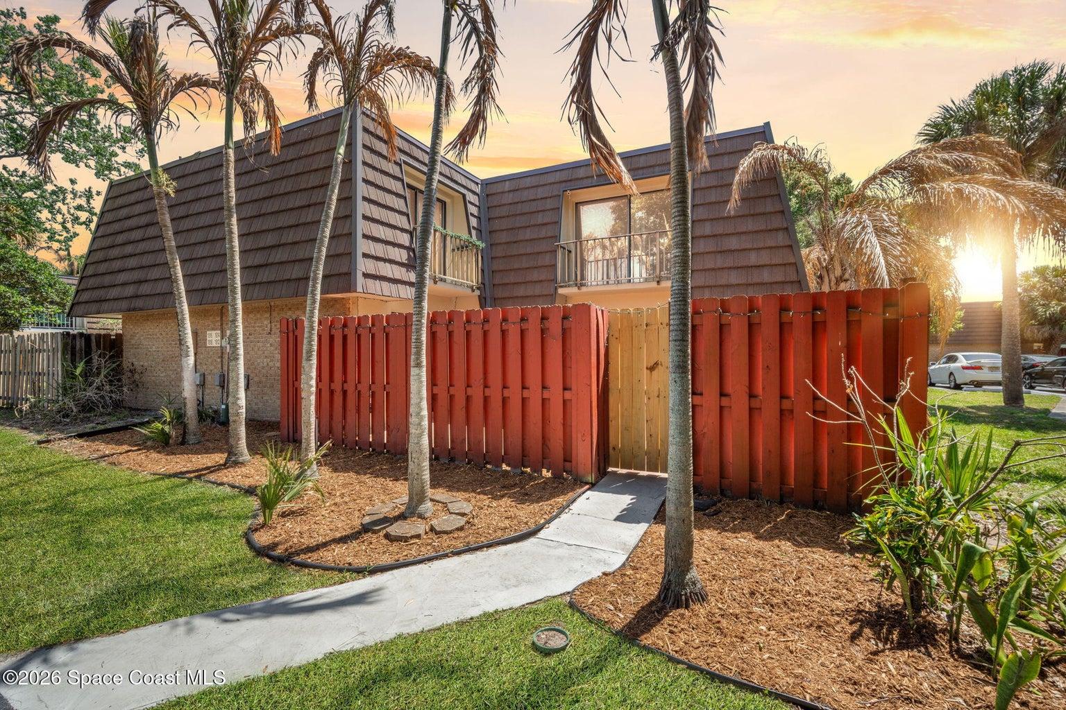 1812 Vista Oaks Circle NE, Palm Bay, FL, 32905