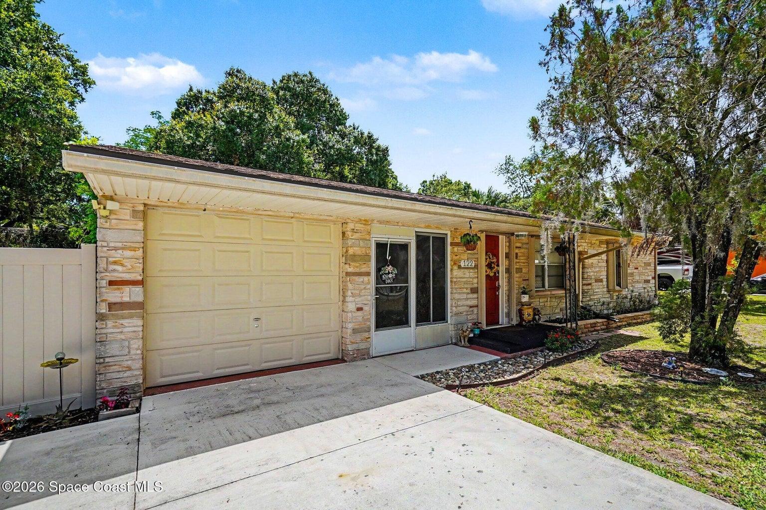 122 East Court, Melbourne, FL, 32904