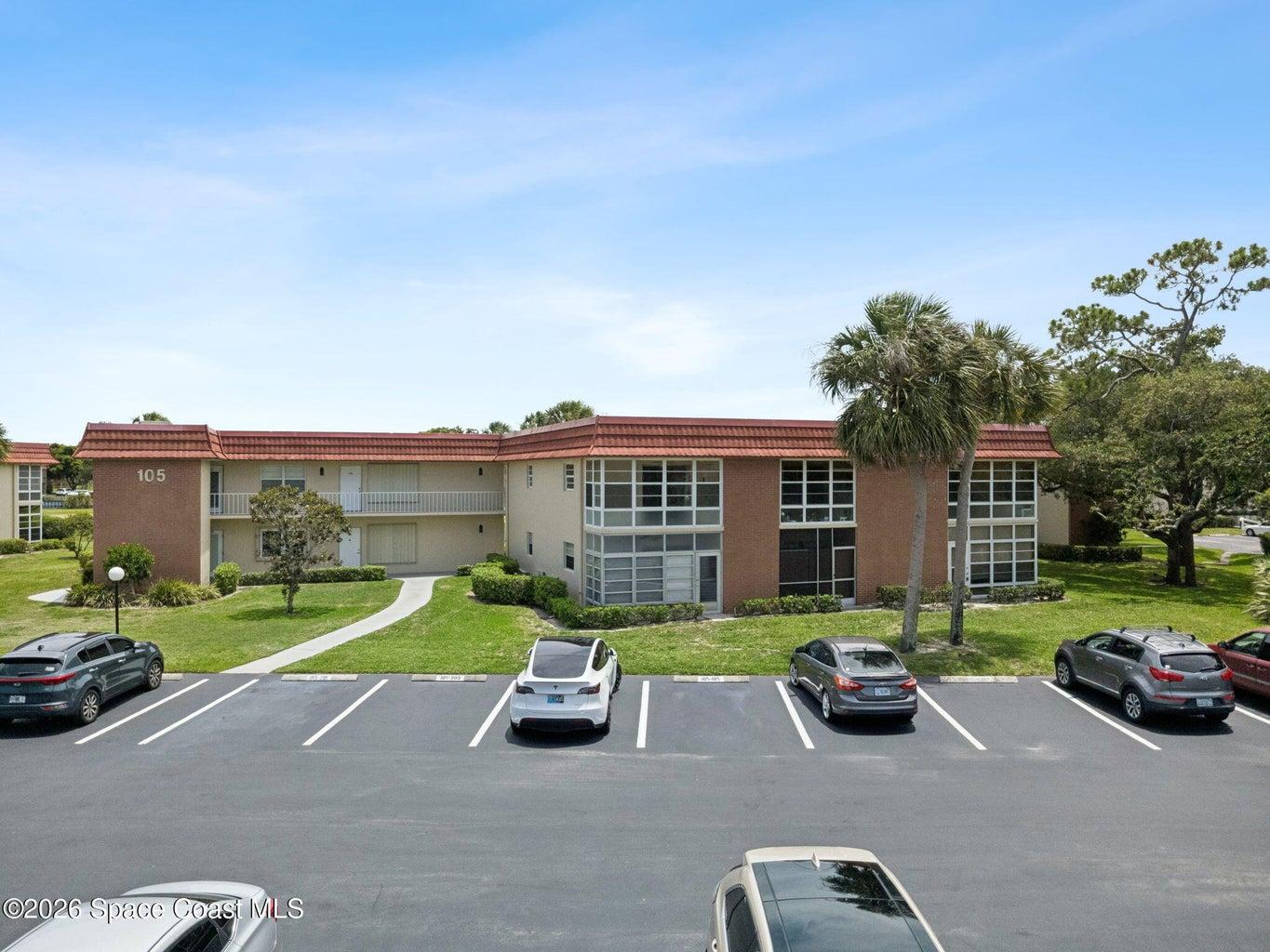 105 Spring Lake Court 203, Vero Beach, FL, 32962