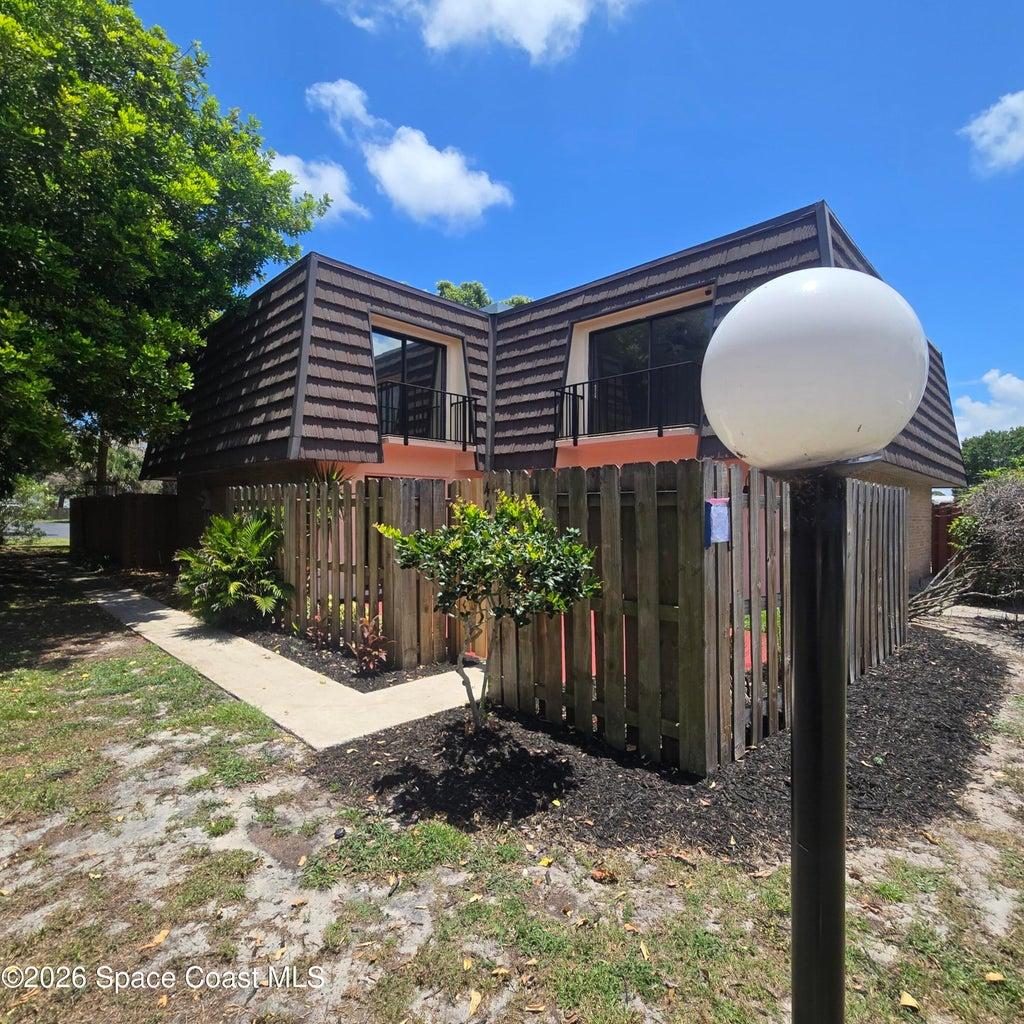 4014 Vista Oaks Circle NE, Melbourne, FL, 32905