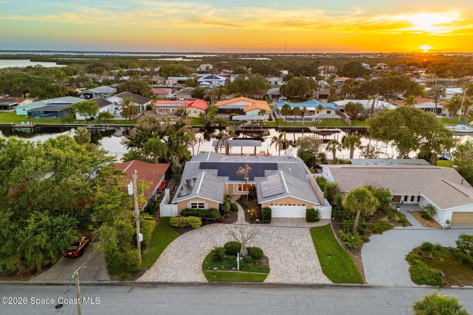 27 Westview Lane, Cocoa Beach, FL, 32931