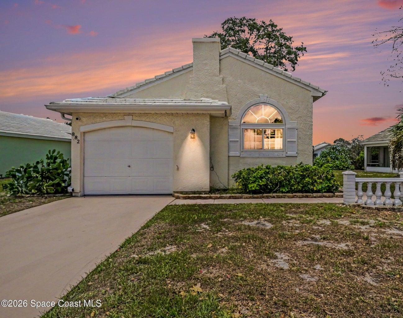 882 Wateroak Drive NE, Palm Bay, FL, 32905