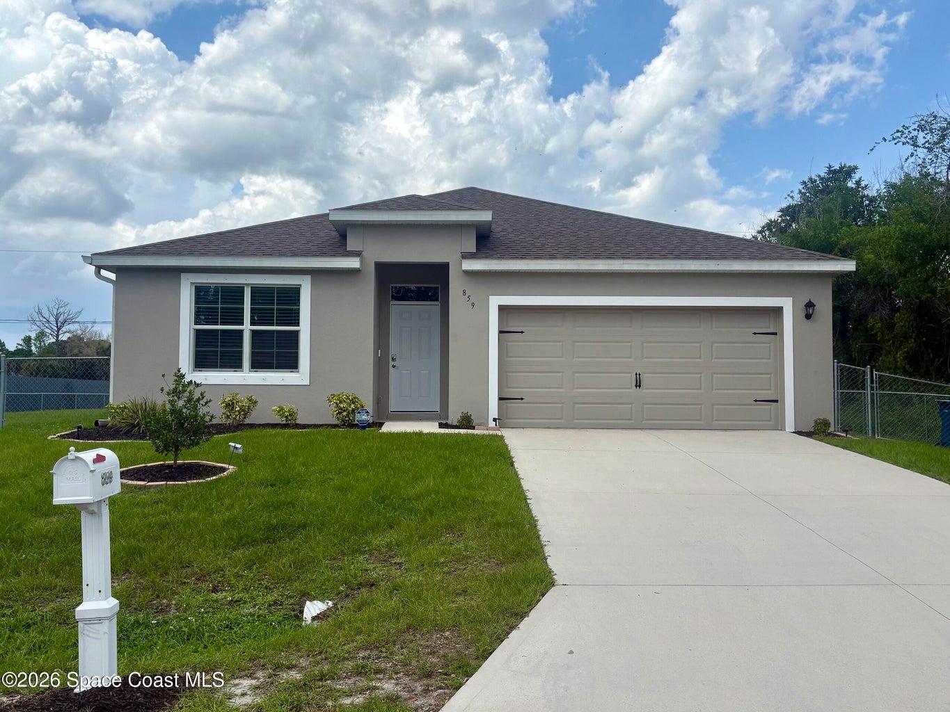 859 Serenade Street NW, Palm Bay, FL, 32907