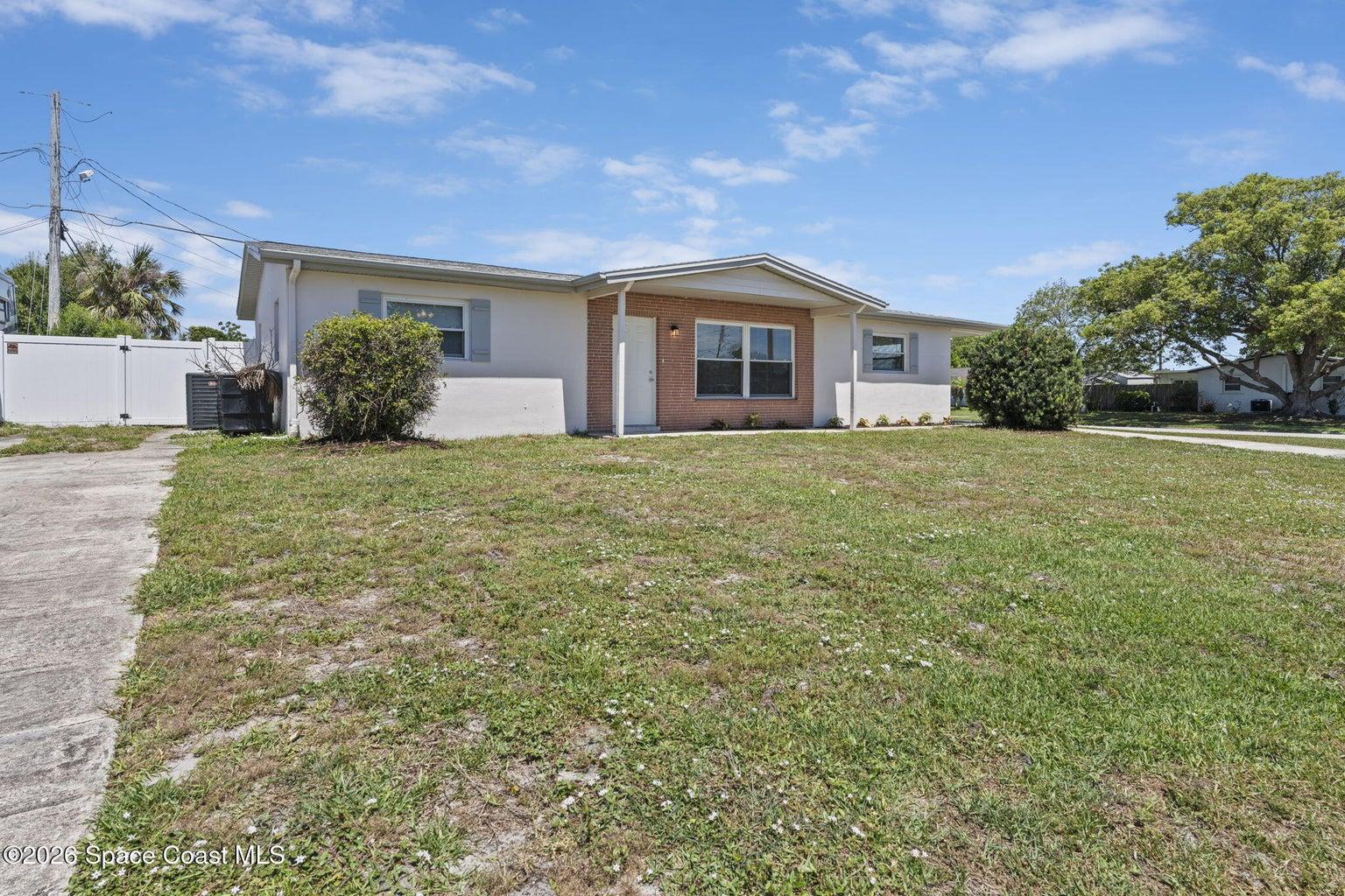 676 Ixora Drive, Melbourne, FL, 32935