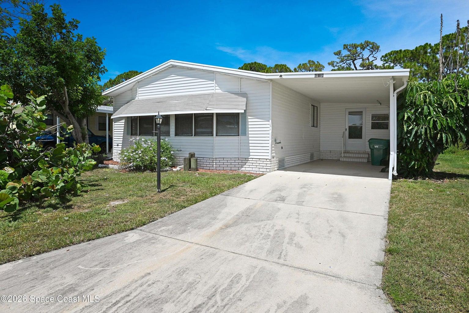 451 E Egret Circle, Barefoot Bay, FL, 32976
