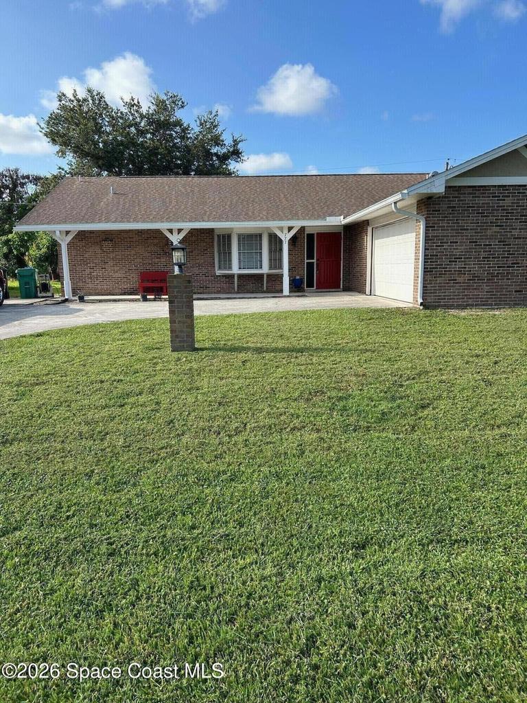 777 SE Fallon Drive SE, Port St. Lucie, FL, 34983