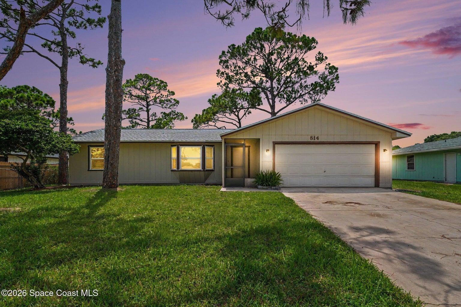 814 Aruba Avenue SE, Palm Bay, FL, 32909