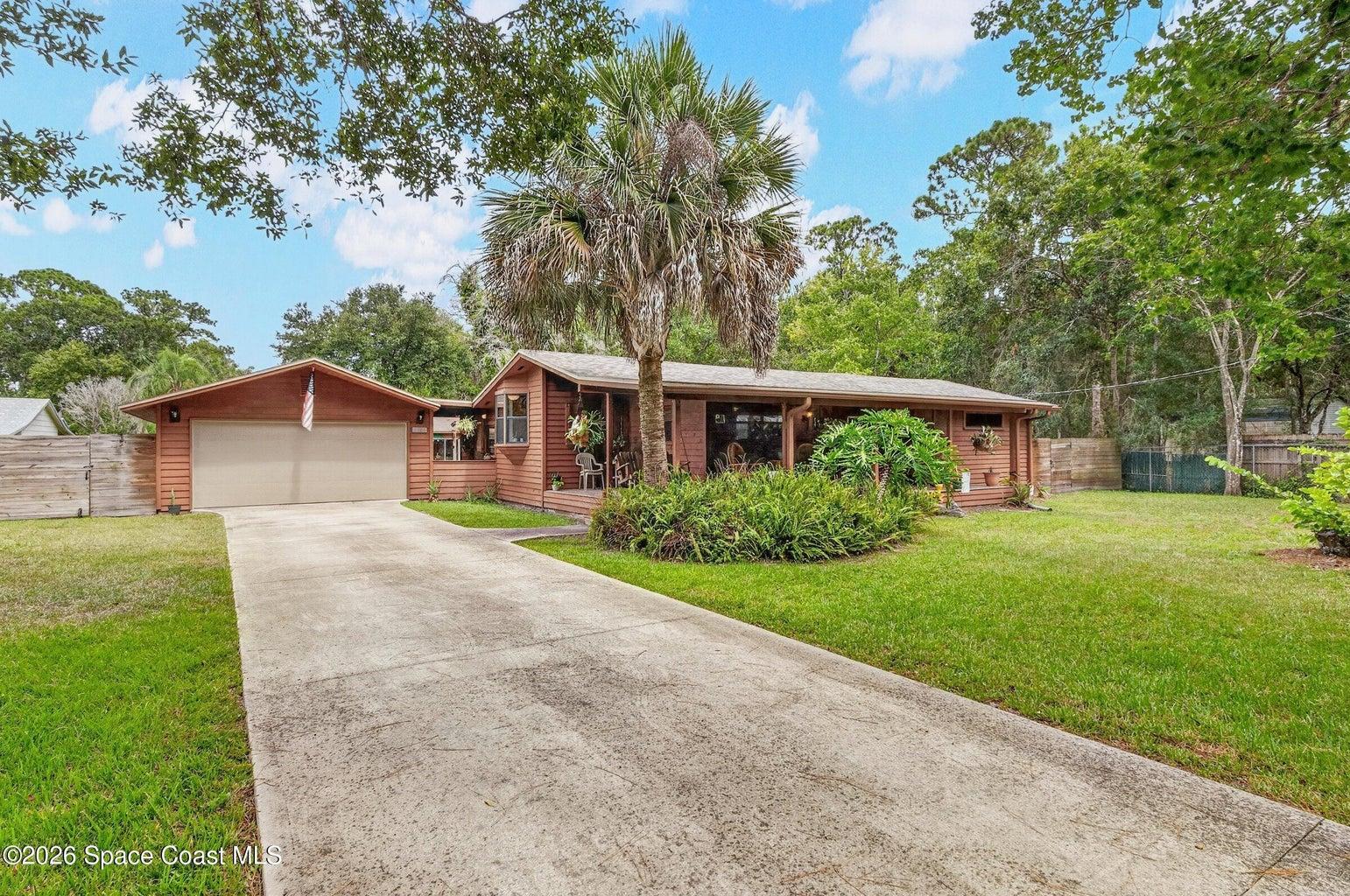 Great Curb Appeal on .49 Acre
