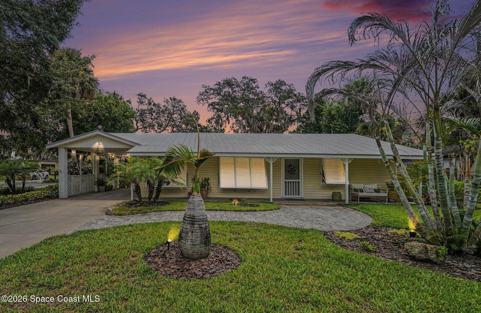 565 Old Oak Street, Melbourne, FL, 32935