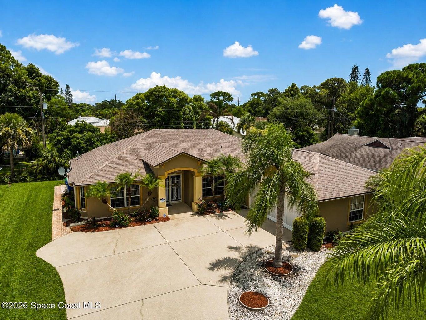 173 Easy Street, Sebastian, FL, 32958