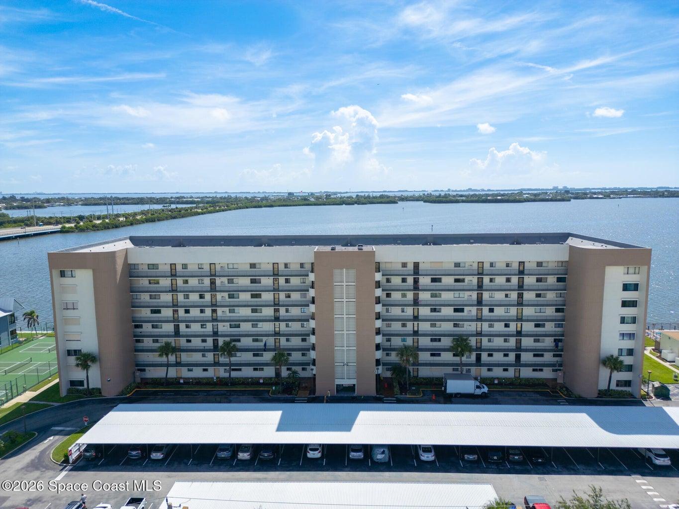 Waterfront Living in Merritt Island
