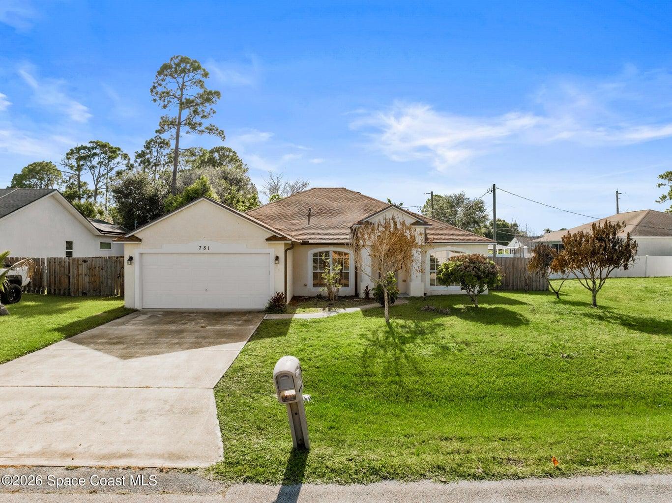 781 Dinner Street NE, Palm Bay, FL, 32907