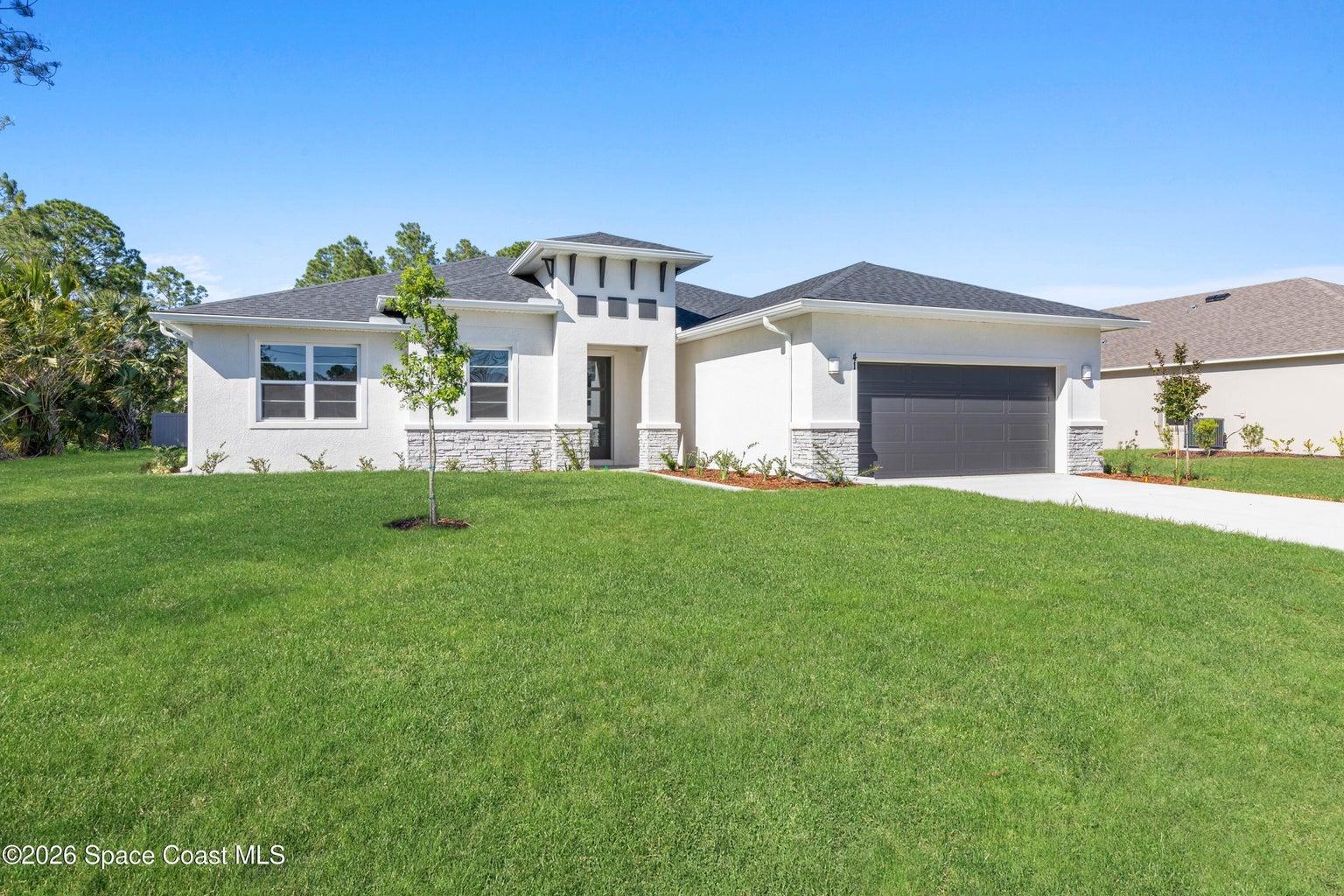 412 Vanguard Street SE, Palm Bay, FL, 32909