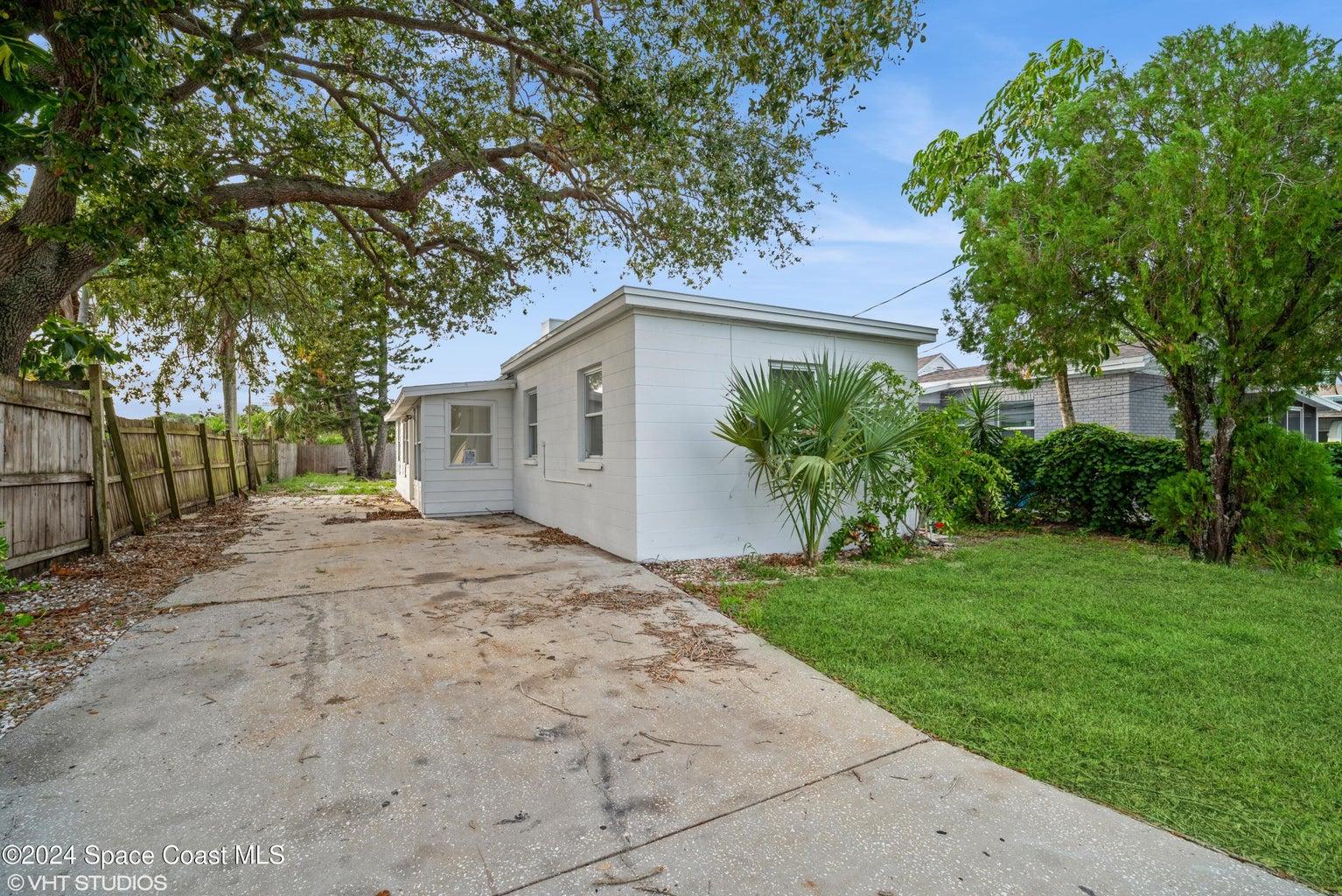 2154 Henry Street NE, Palm Bay, FL, 32905