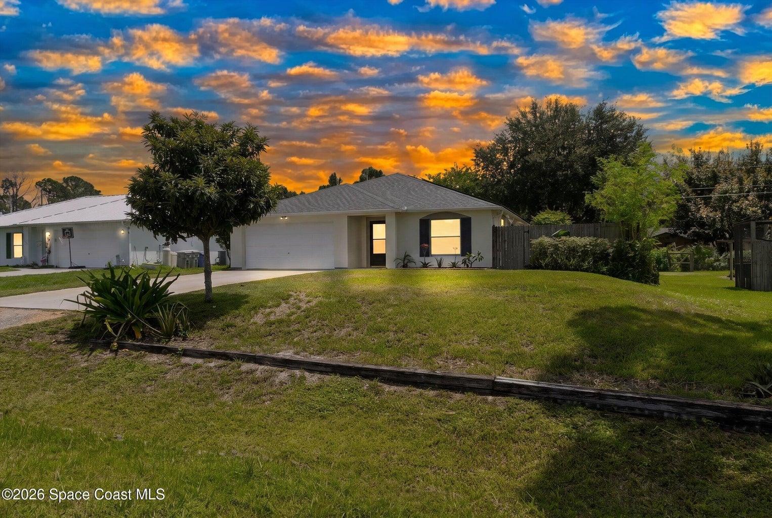 8216 100th Court, Vero Beach, FL, 32967