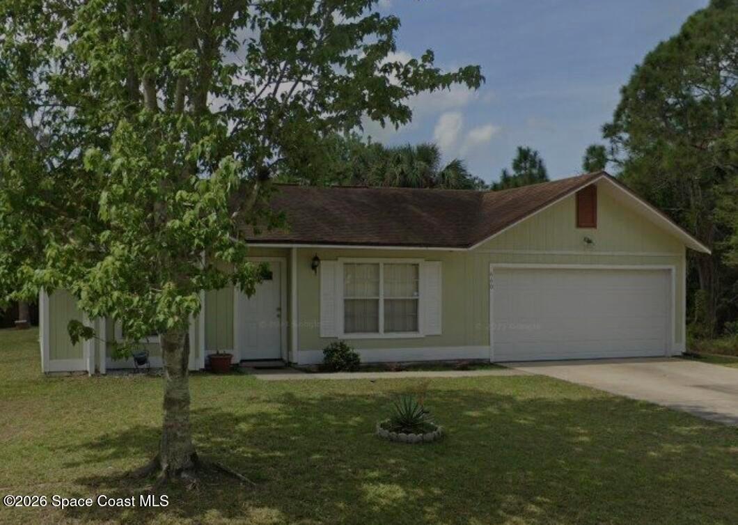 660 Weaver Road SW, Palm Bay, FL, 32908