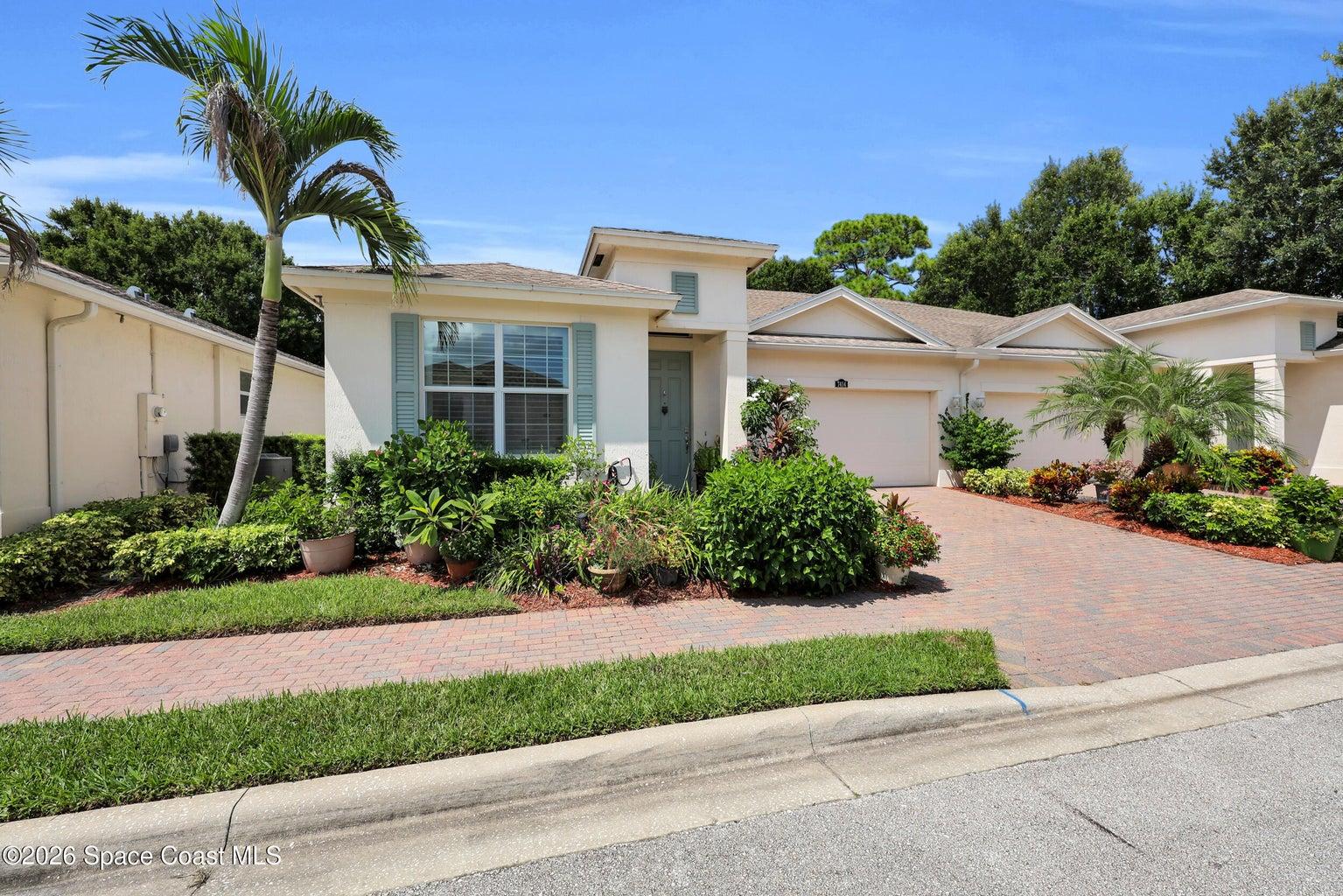 7414 Oakridge Place, Vero Beach, FL, 32966