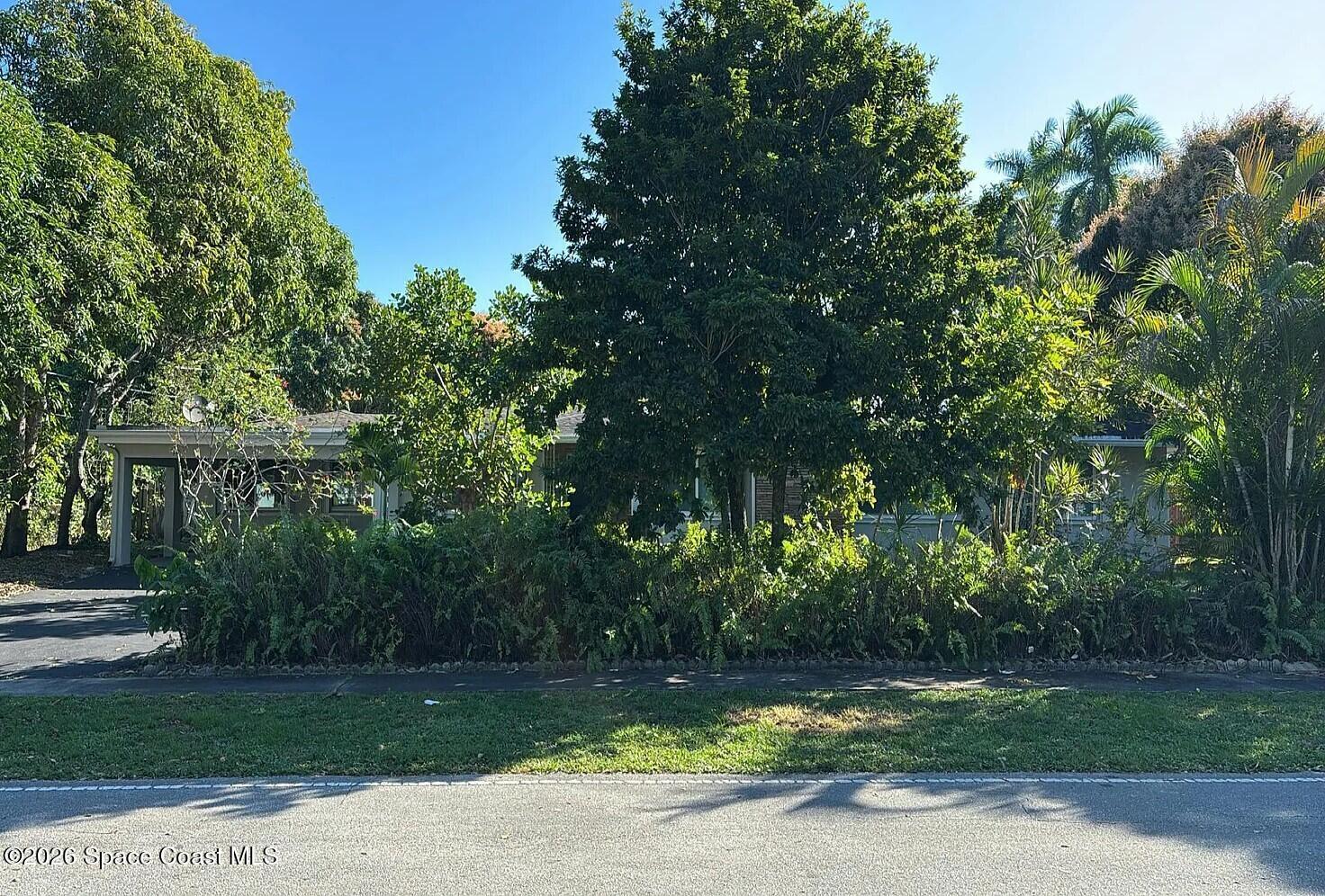 824 Holly Lane, Plantation, FL, 33317