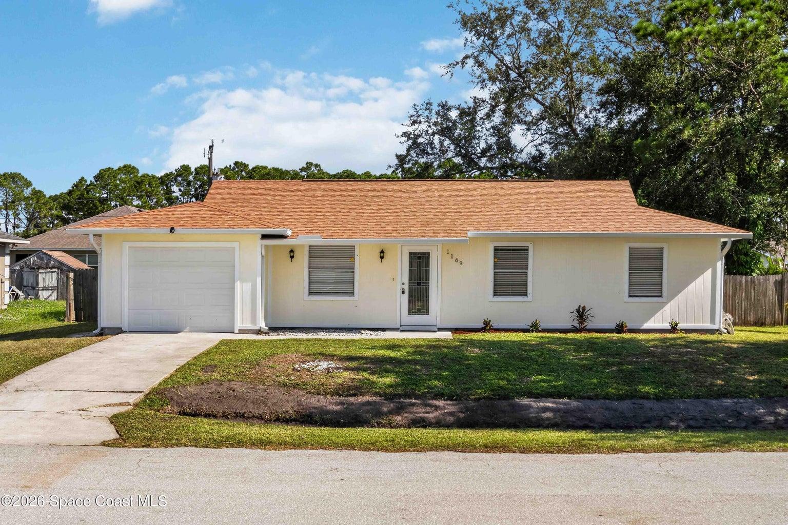 1169 Kenmore Street NW, Palm Bay, FL, 32907