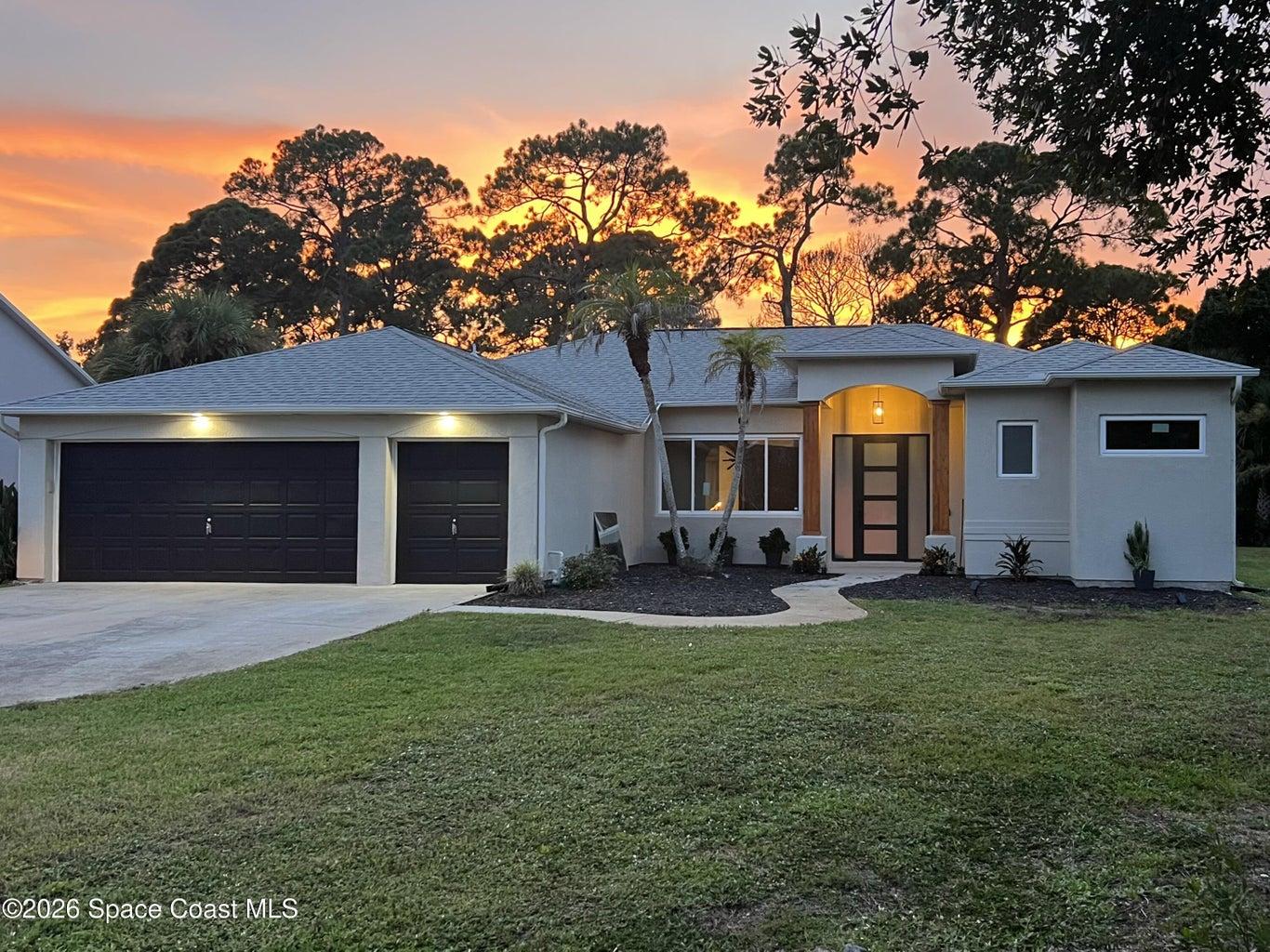671 Hurst Road NE, Palm Bay, FL, 32907