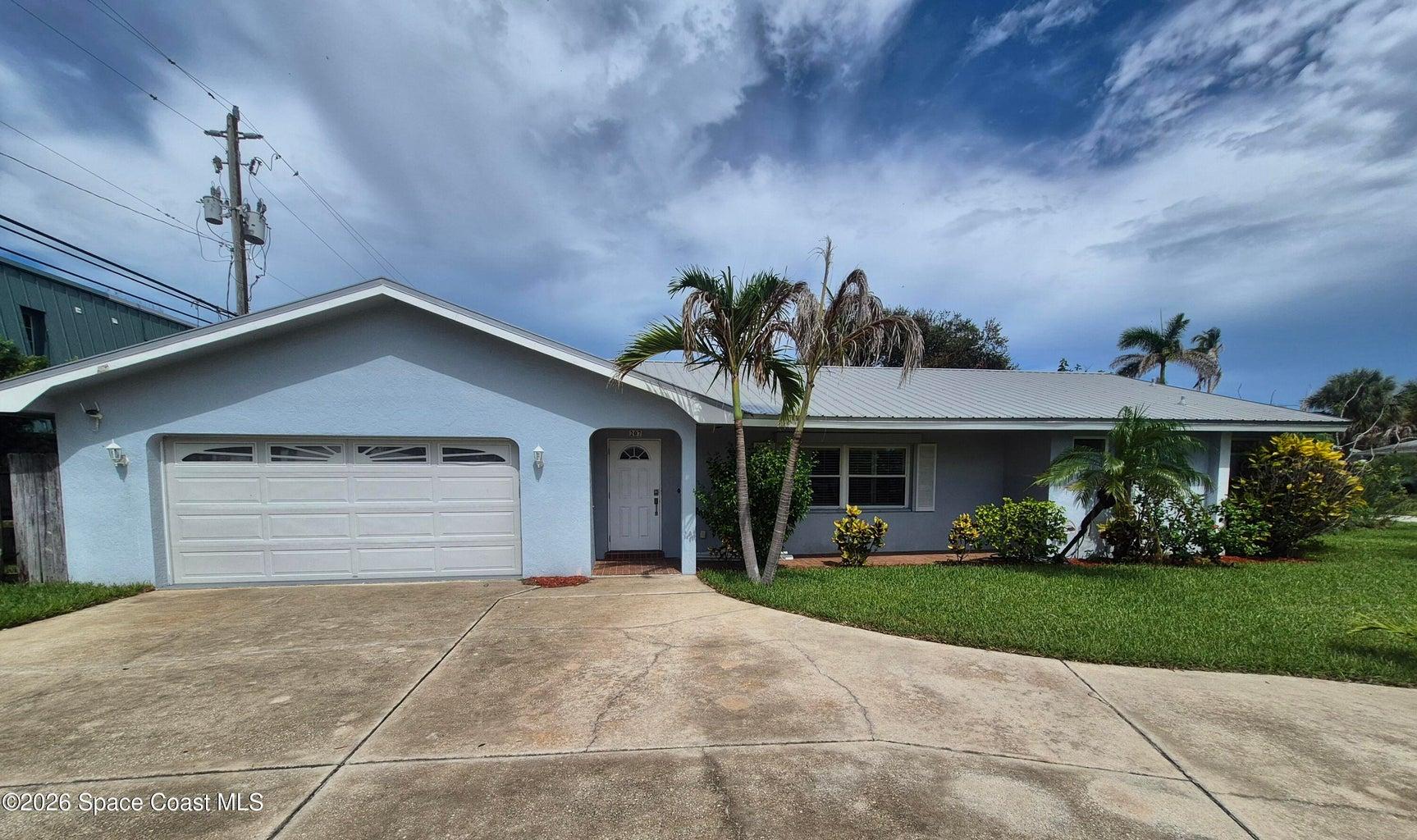 207 S Palm Avenue, Indialantic, FL, 32903