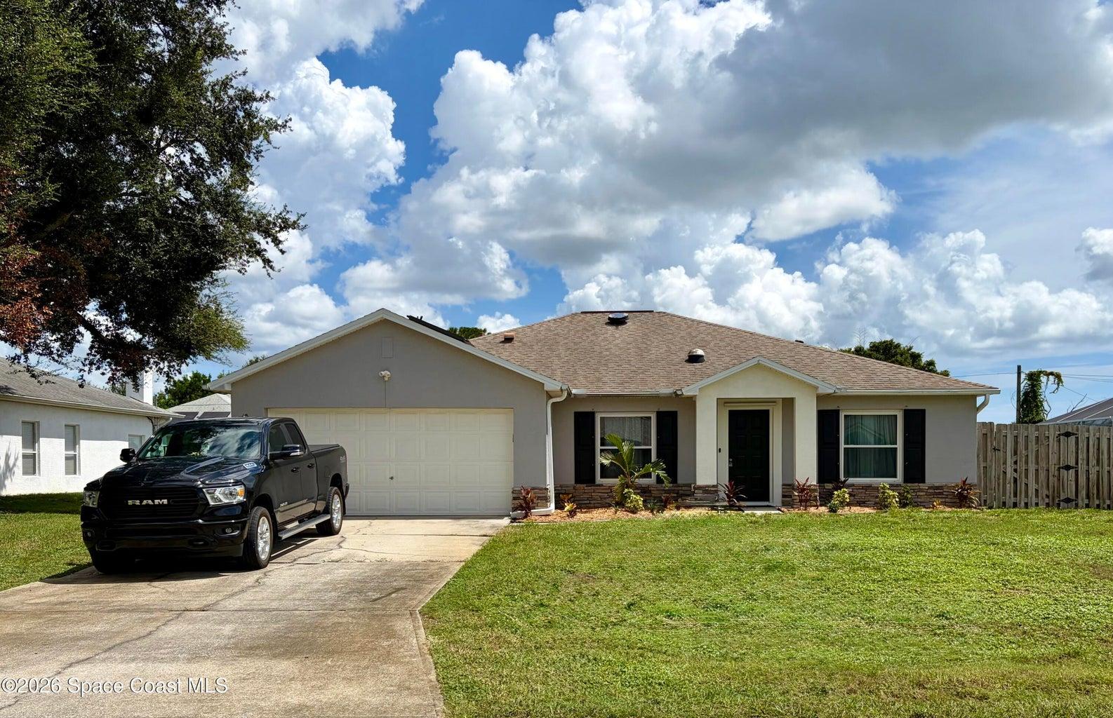 339 Hawthorne Lane NE, Palm Bay, FL, 32907