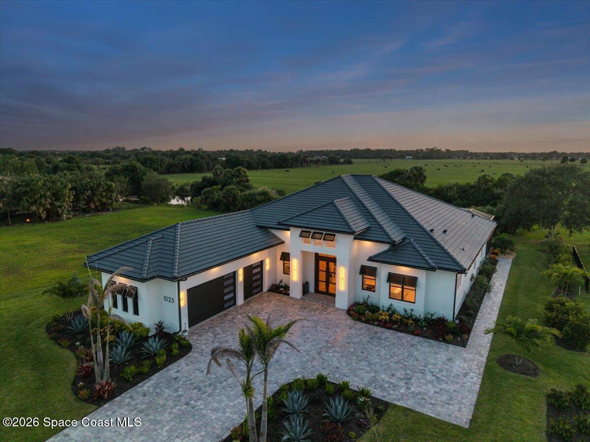 1023 W Polo Grounds Drive, Vero Beach, FL, 32966