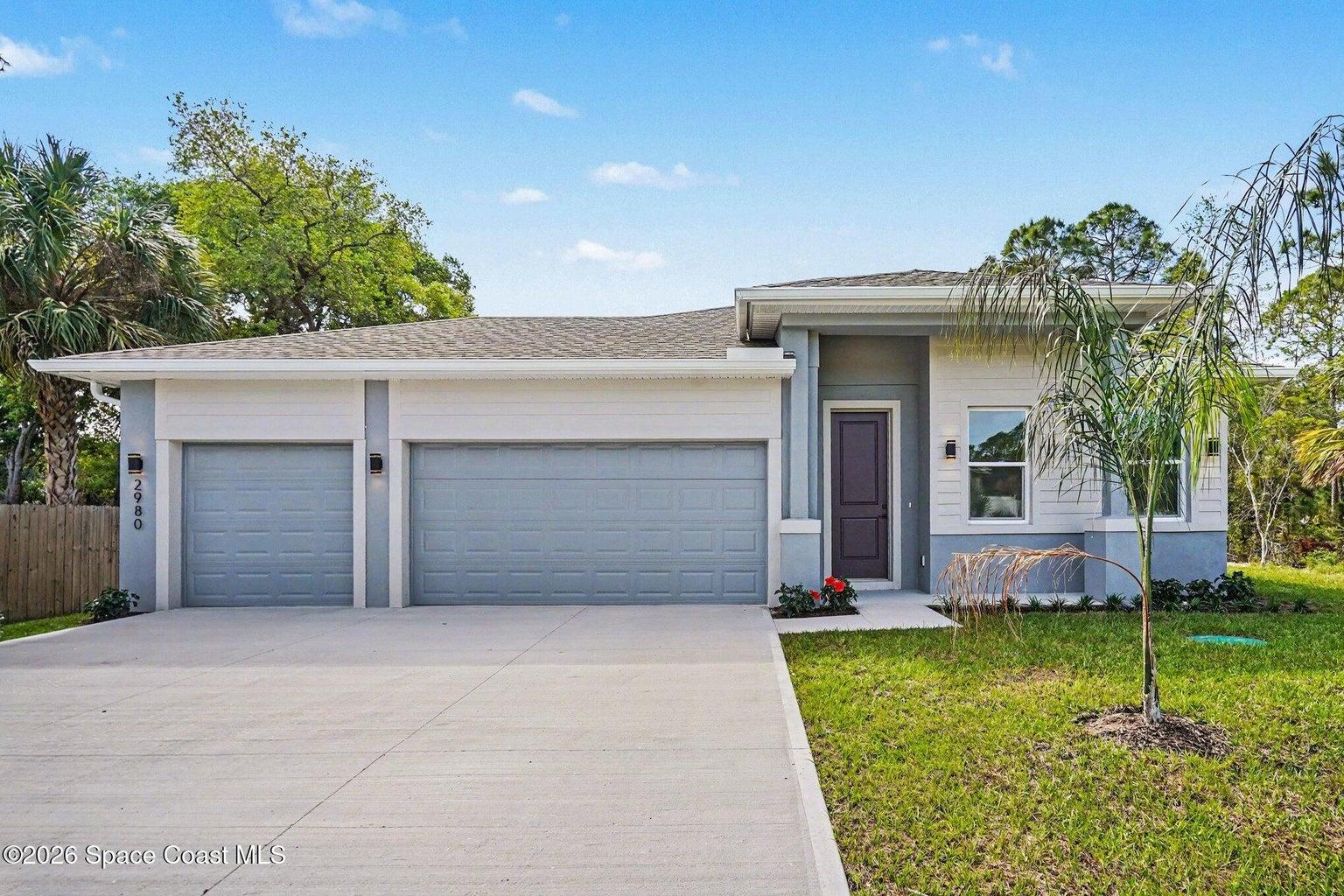 879 Wisham Street SW, Palm Bay, FL, 32908