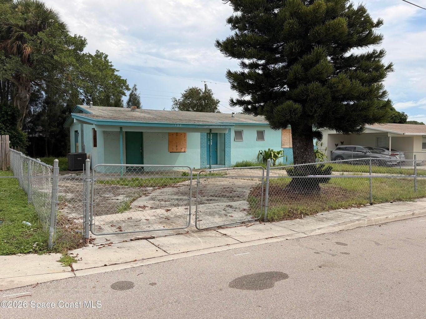 1322 W 26th Street, Riviera Beach, FL, 33404