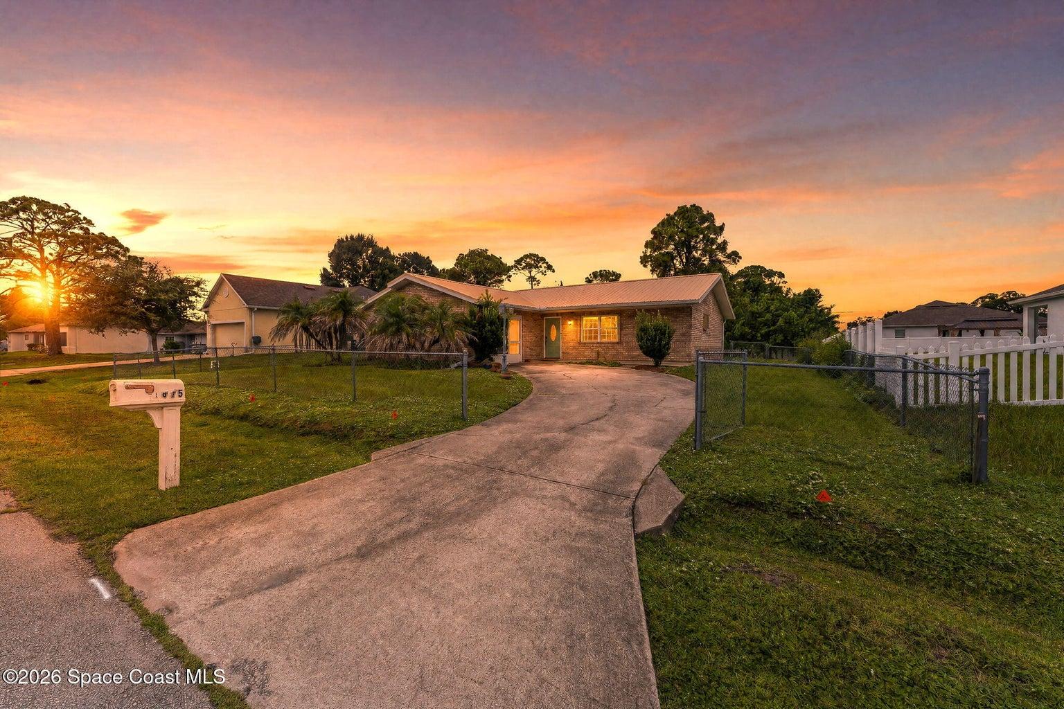 1675 Saipan Street SE, Palm Bay, FL, 32909