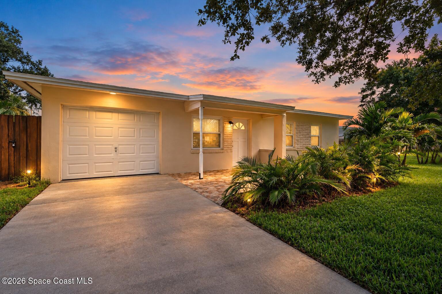 3 Bed 1 Bath 1 Car Garage
