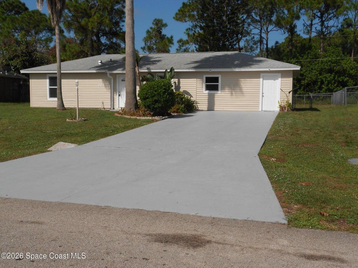 308 Vin Rose Circle SE, Palm Bay, FL, 32909
