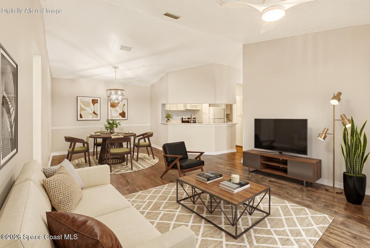 Open floorplan with vaulted ceiling, Light & Bright!