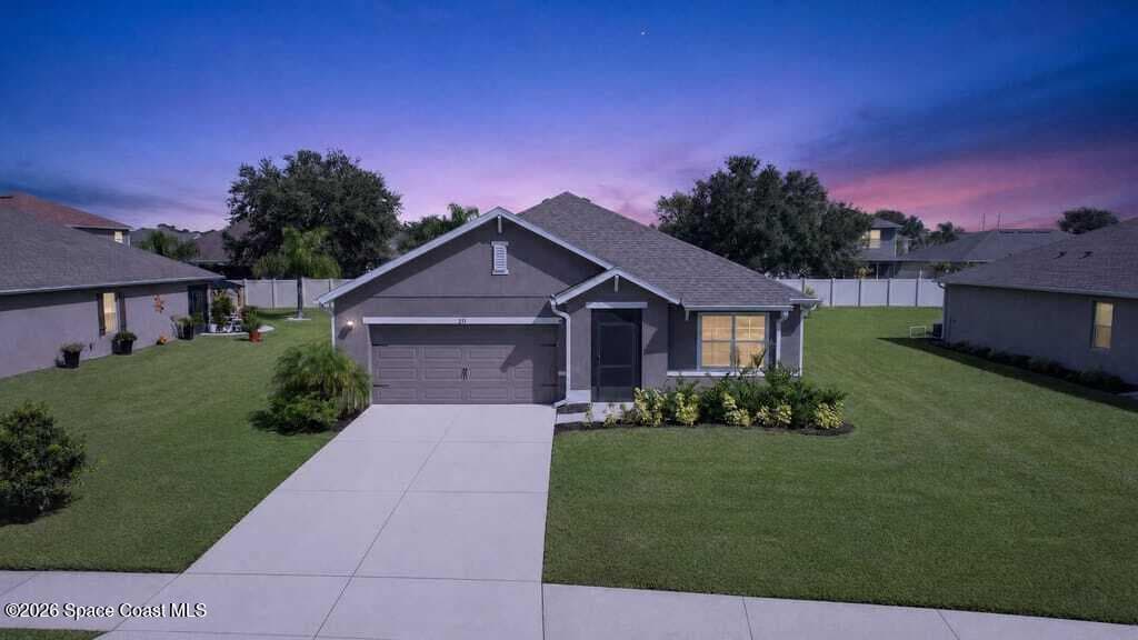 211 Guinevere Drive SW, Palm Bay, FL, 32908