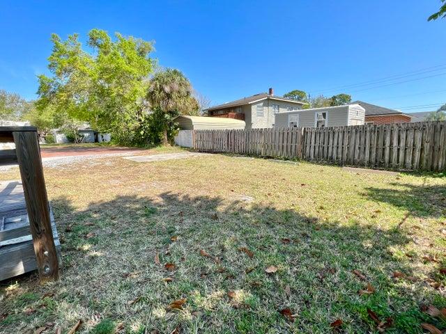 1007 S Washington Avenue, Titusville, FL, 32780 photo 6