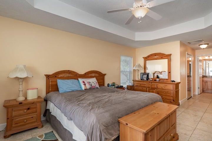 2035 Sea Avenue, Indialantic, FL, 32903 photo 14