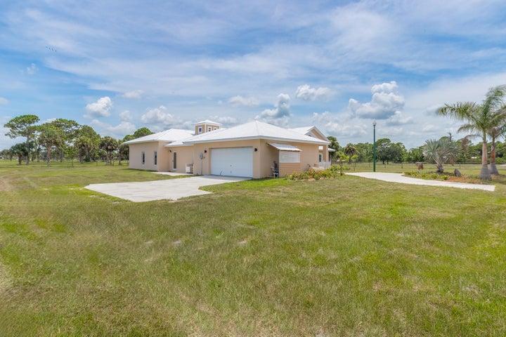 4715 Blossom Ridge Place, Grant, FL, 32949 photo 34