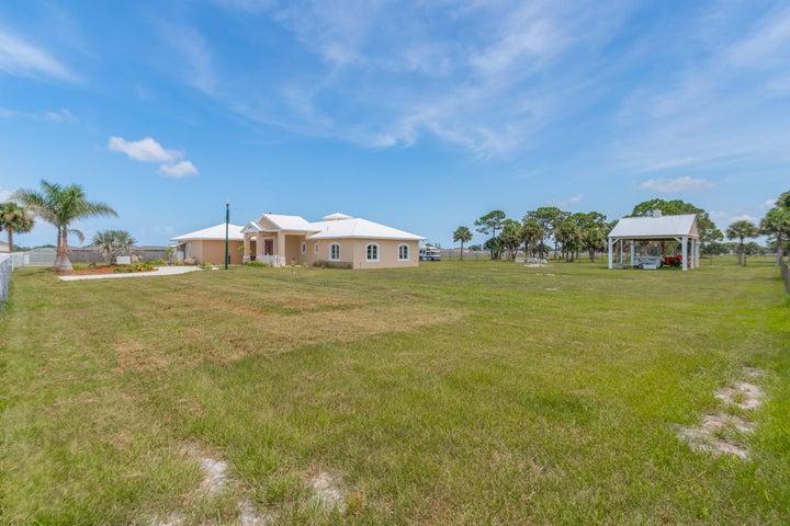 4715 Blossom Ridge Place, Grant, FL, 32949 photo 36