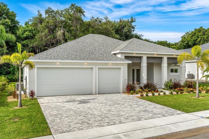 35 Loch Ness Drive, Rockledge, FL, 32955 photo 2