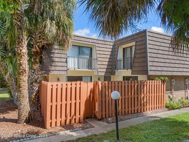 3414 Vista Oaks Circle NE, Palm Bay