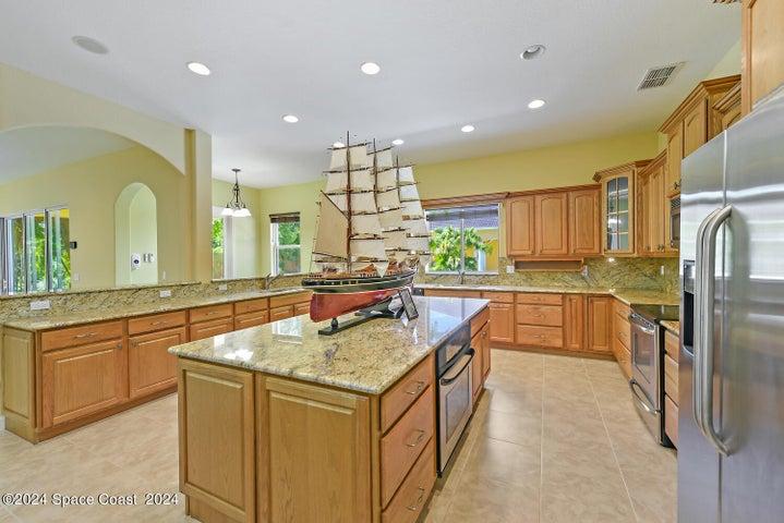 8053 S Indian River Drive, Fort Pierce, FL, 34982 photo 5